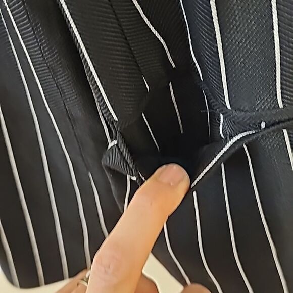 Emporio Arman Striped  women's Blazer size small - Picture 5 of 12